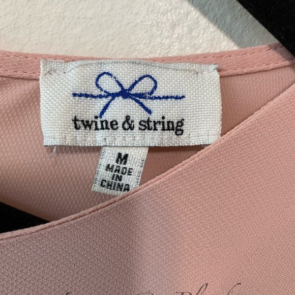 Twine & String Top - Picture 3 of 3